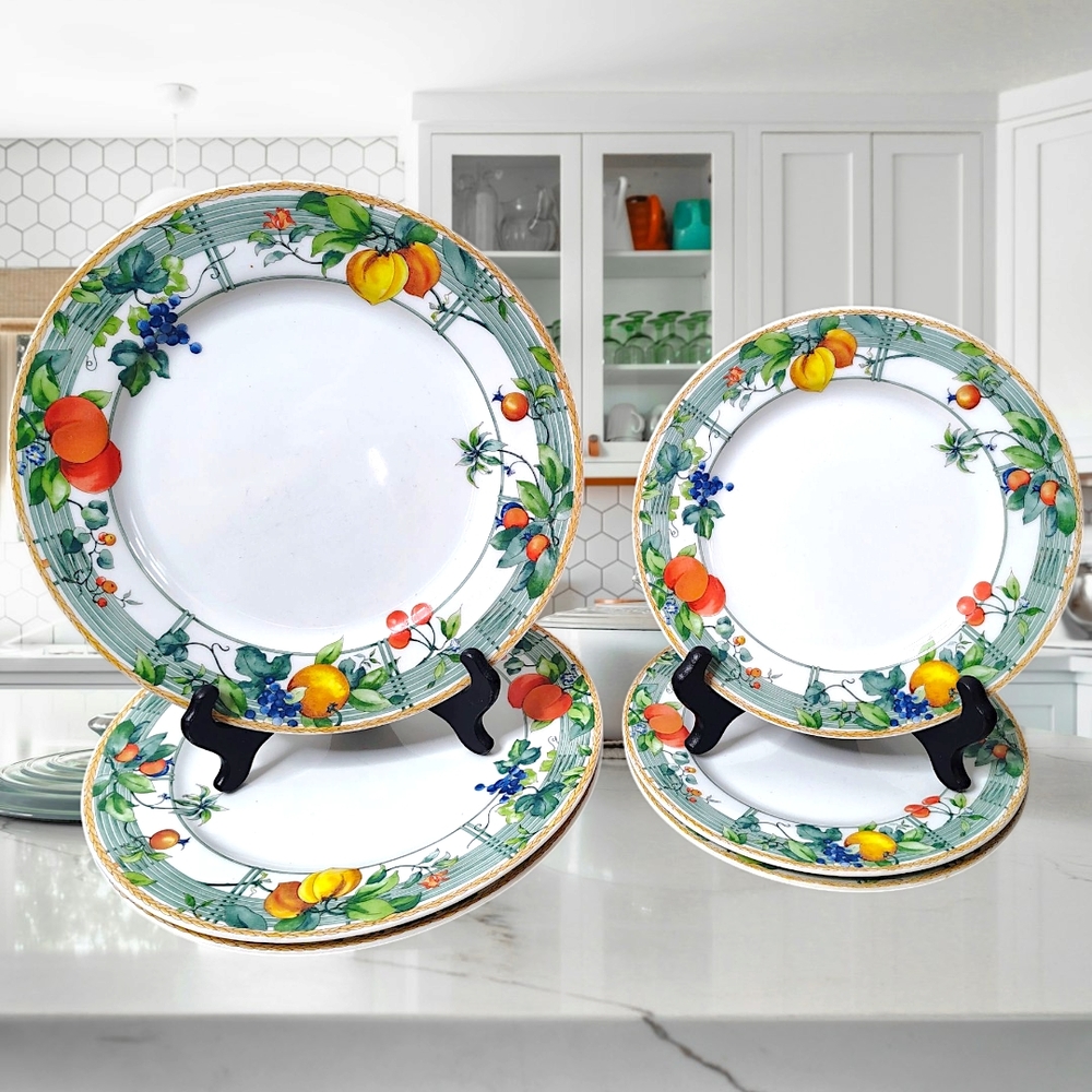 *Vintage* WEDGEWOOD Home Dish Set